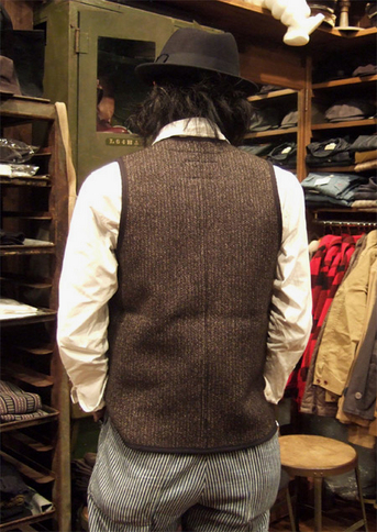 Cushman_Vest1b.jpg